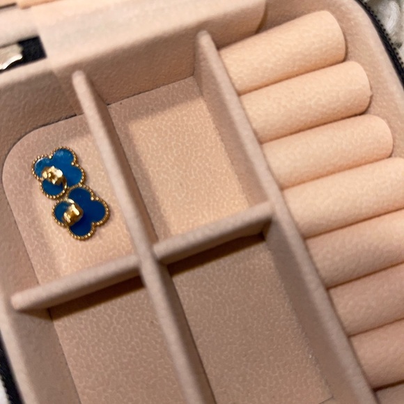 Blue Gemstone & 18K Gold Clover Earrings - Picture 3 of 4